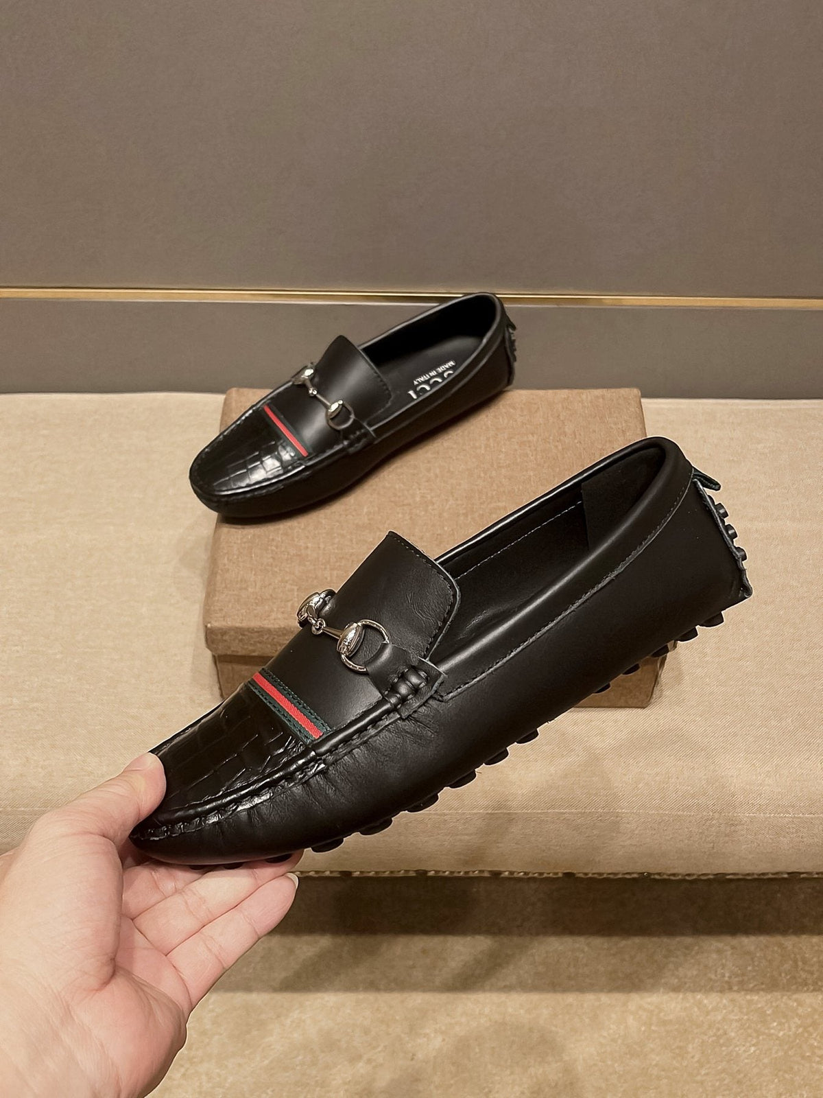 Gucci Men's Black Stripe Bit Loafers