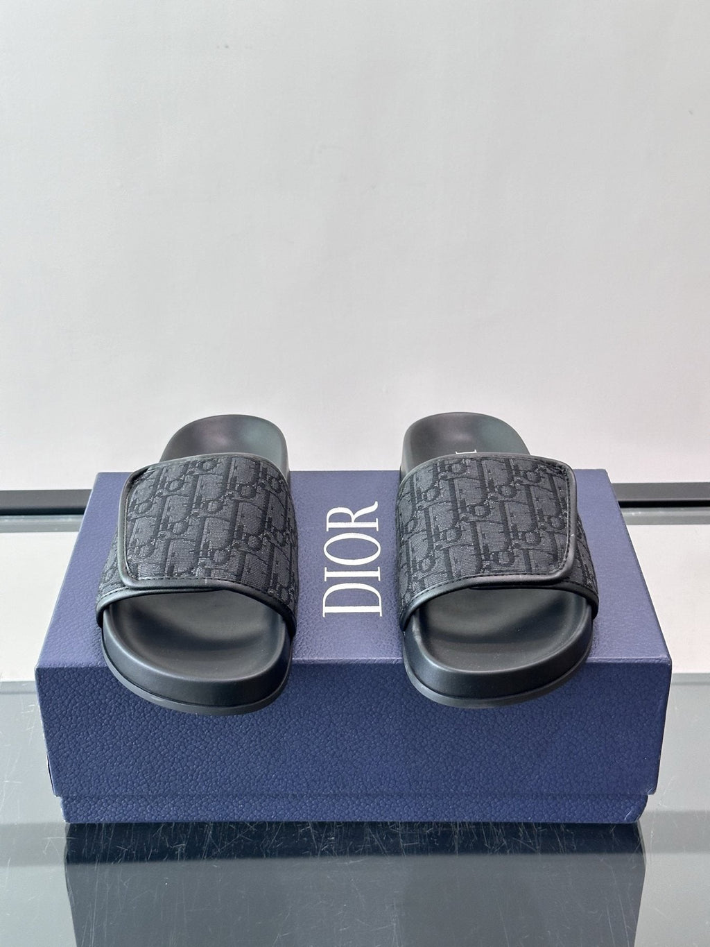 Dior Patterned Strap Slide Sandals - Black Sole